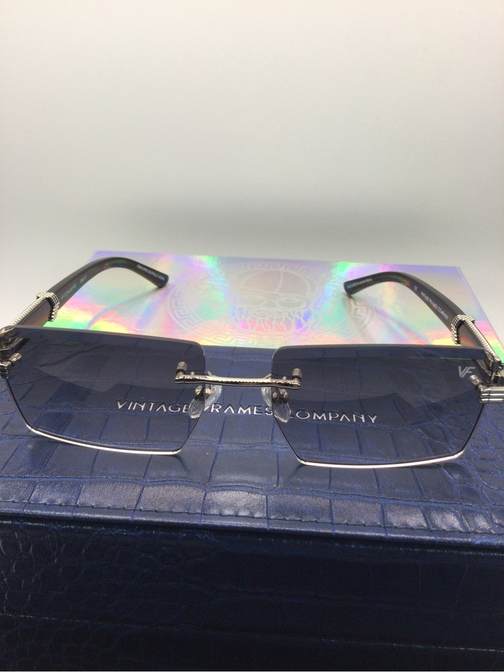 Buffalo Horn Sunglass 24k — Black